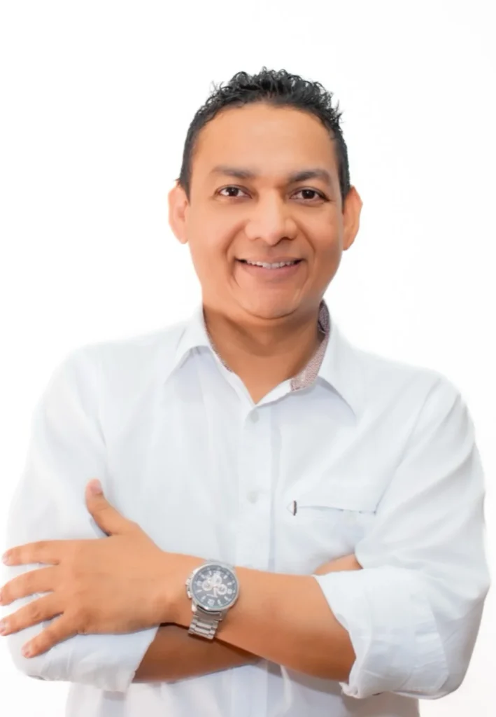 Hola, soy Frank Torres, fundador y gerente de FT Finanzas SAS